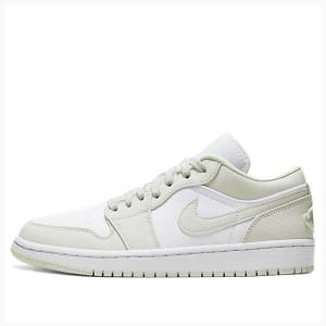 Nike Low Spruce Aura Joggesko Air Jordan 1 Dame Hvite | JD-574CF