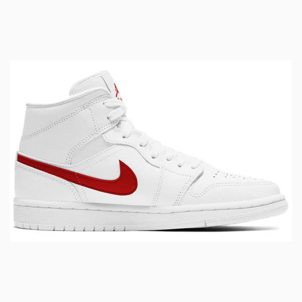 Nike Mid 'White University Red' Basketsko Air Jordan 1 Dame Hvite Rød | JD-085GL