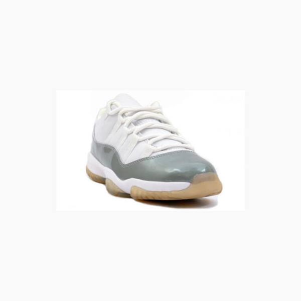 Nike Retro Low Metallic 2001 Joggesko Air Jordan 11 Dame Hvite Sølv | JD-367GU